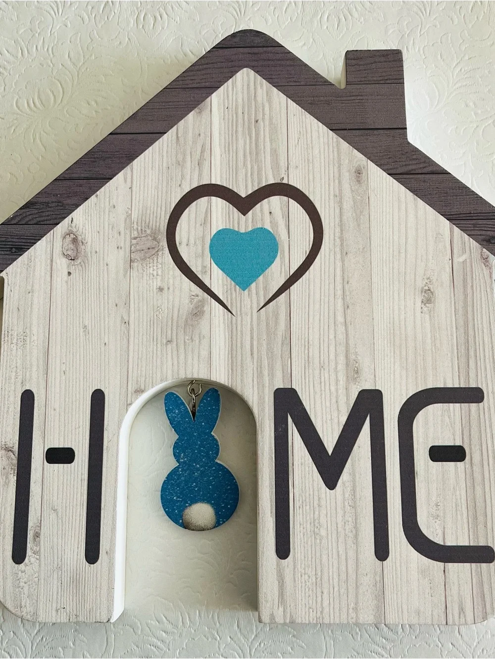 Wooden HOME Wall Decor Sign with Seasonal Accents